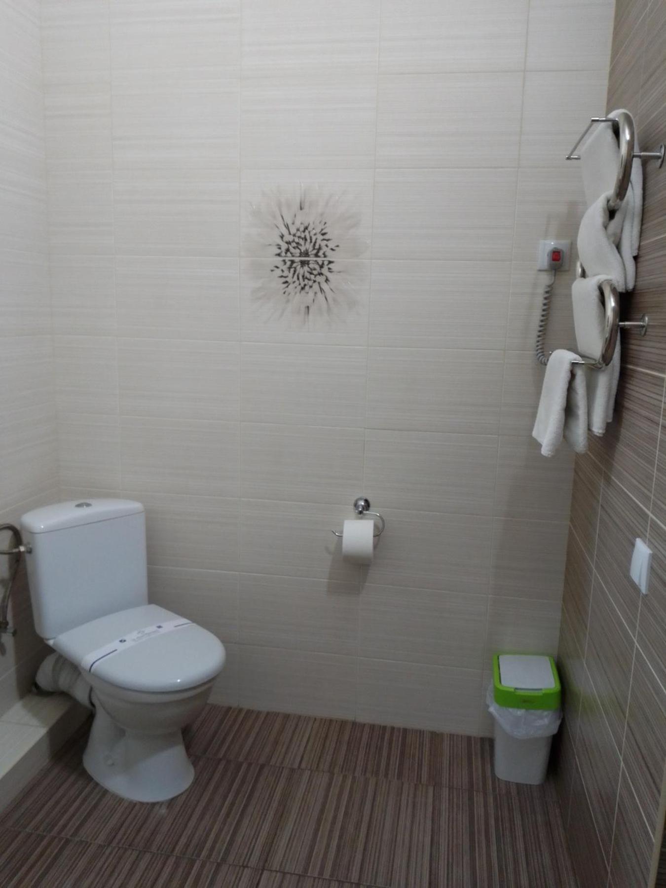 Hostel Iskra Lviv Exterior photo