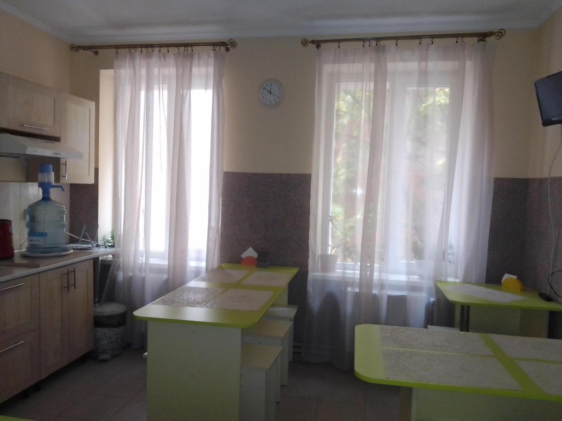 Hostel Iskra Lviv Exterior photo